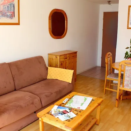 Du Chamossaire Hotel