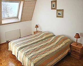 Du Chamossaire Hotel *